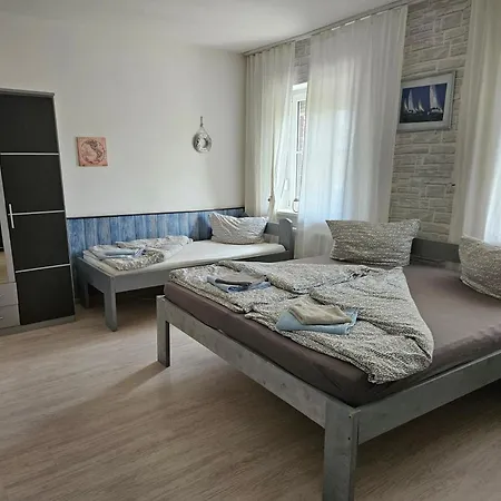 Hostal Nordseehostel Am Bahnhof Sande