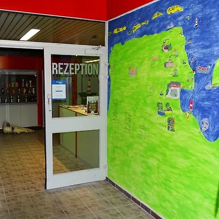 Nordseehostel Am Bahnhof * Sande