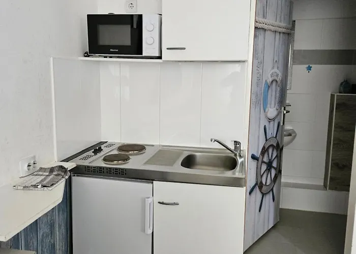 Хостел Nordseehostel Am Bahnhof Занде